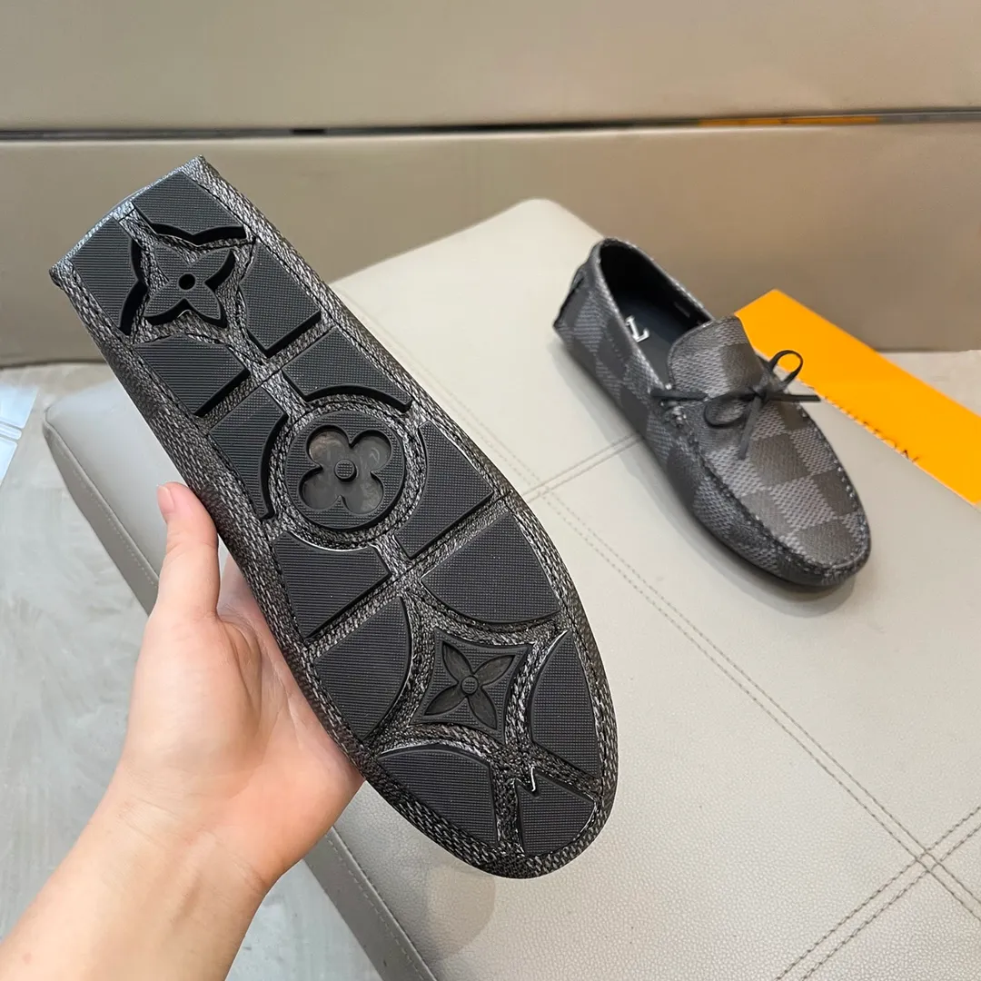 Factory price: 460💰LV men's beanie shoes 2025 official website synchronization <market top version> cowhide grid ➕ black cowhide original packaging. Size 38-45